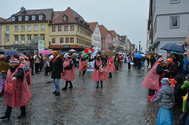 Screenshot_2020-02-04 Bad Neustadt Hut ab, Regenschirm drüber bei der Premiere des 